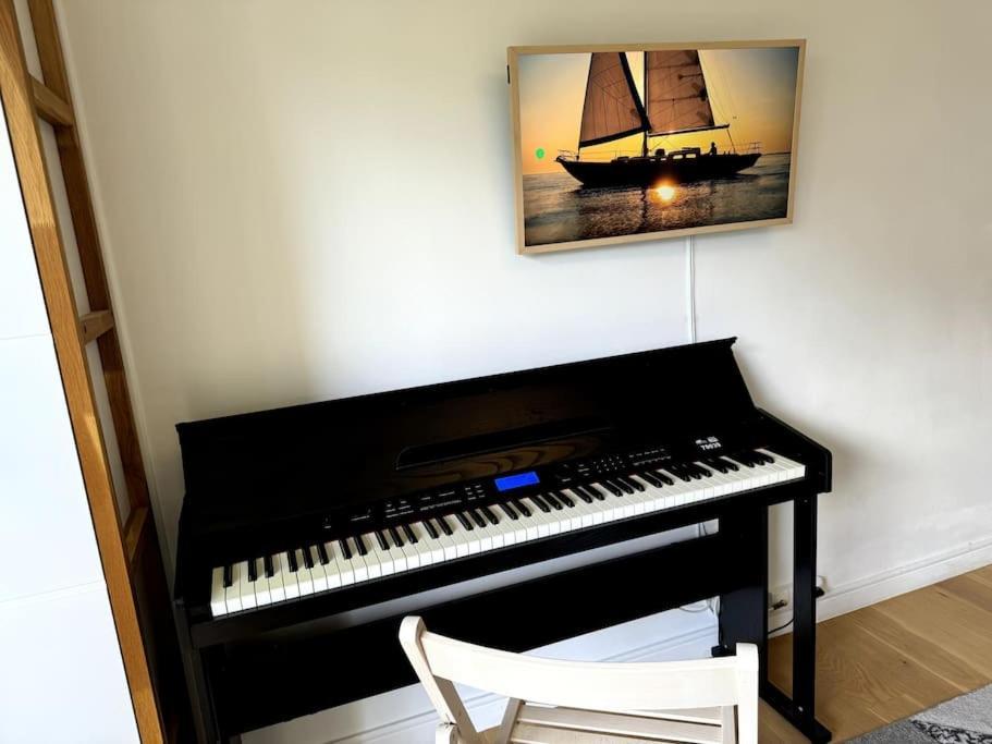 Superbe Appartement Avec Belle Vue Jardin Paris Eksteriør billede